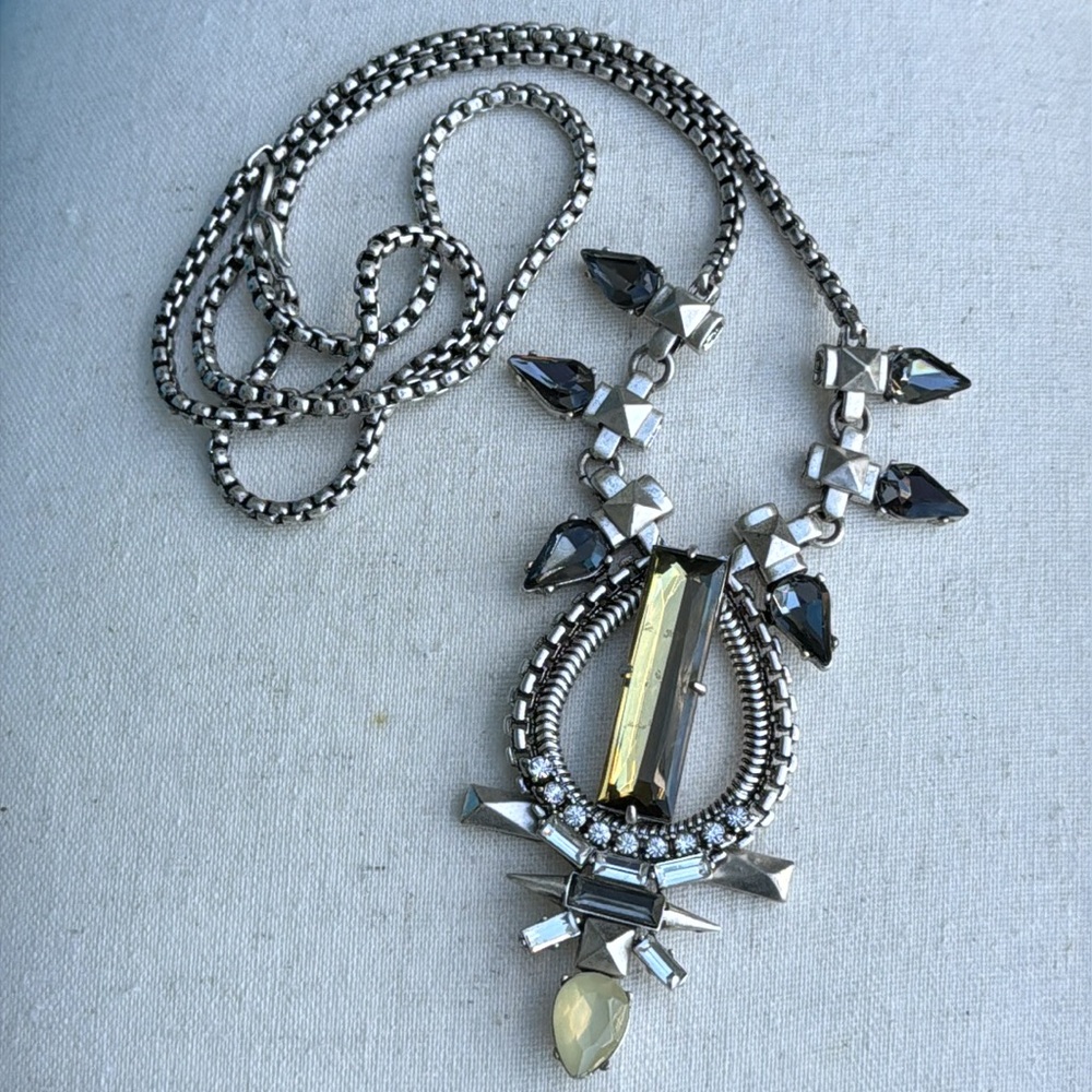 Stella & Dot Adjustable Eclipse Long Crystal Art … - image 1